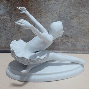 Edward Marshall Boehm Bisque Porcelain Ballet Figurine Swan Lake